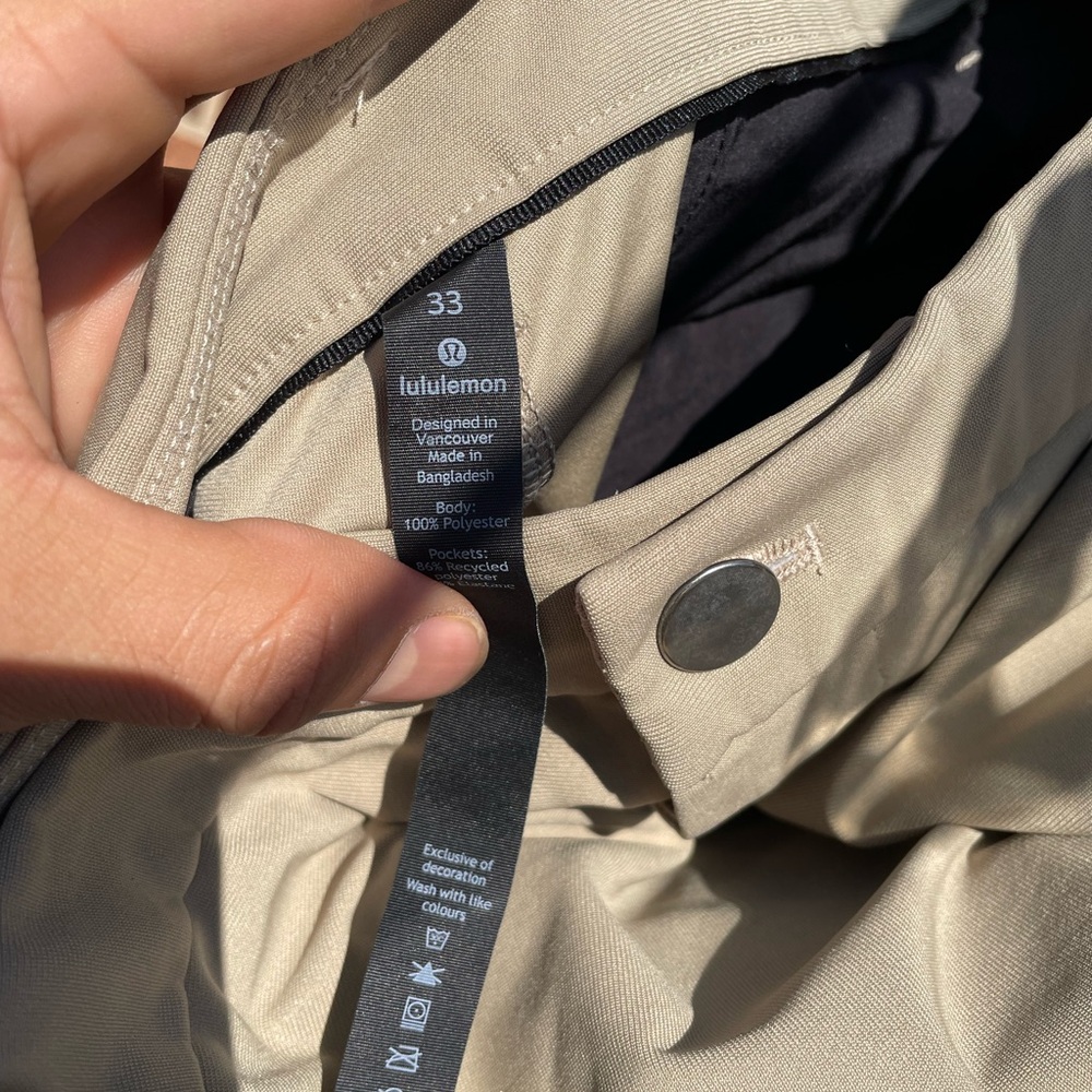 Lululemon Khaki Men's Size 33 Pants